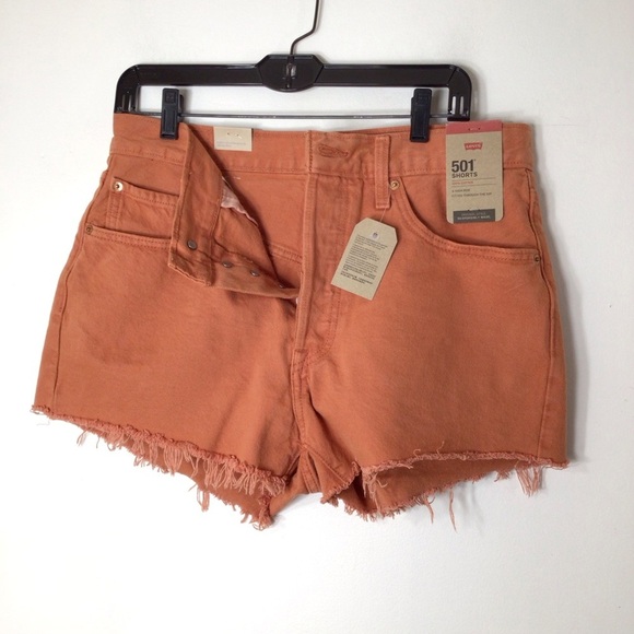 NWT Levi shorts women orange 31 button fly 501 - Picture 1 of 9